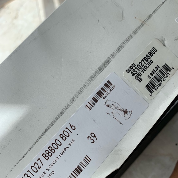 Gucci Molina Lips Pumps - Picture 7 of 8